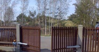 Купить распашные ворота из штакетника Курган, цена от 2710 руб.